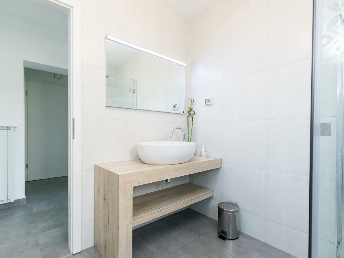 Oliver Art Apartment Porec Esterno foto