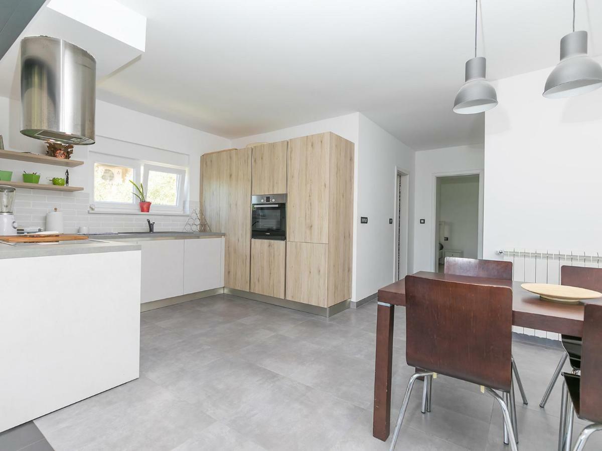 Oliver Art Apartment Porec Esterno foto
