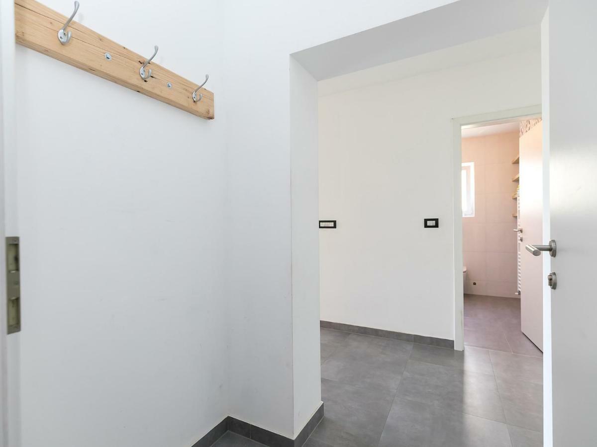 Oliver Art Apartment Porec Esterno foto